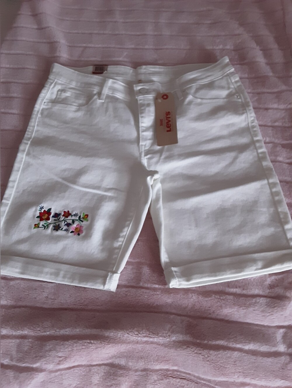 NWT Levi Embroidered Bermuda Shorts